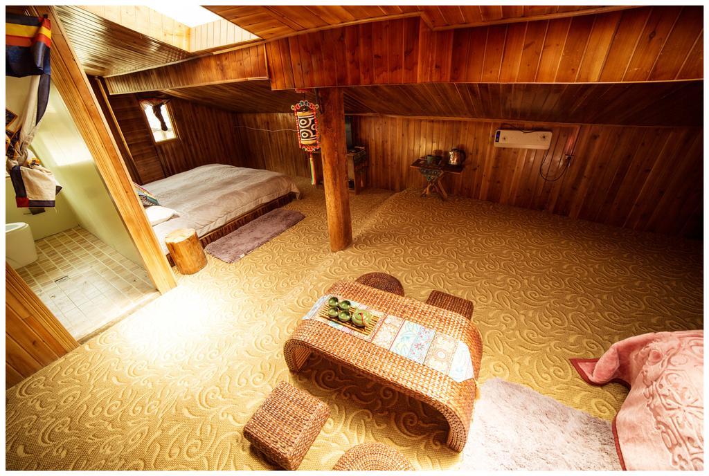 Yi'S Hostel Шангри-Ла Экстерьер фото