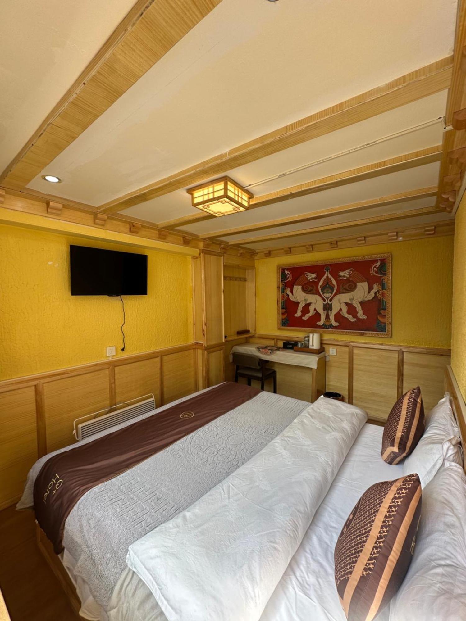 Yi'S Hostel Шангри-Ла Экстерьер фото