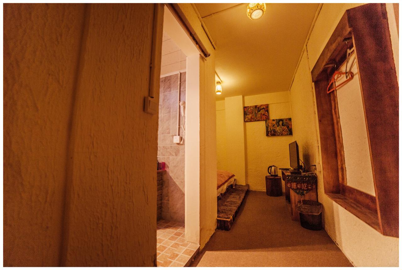 Yi'S Hostel Шангри-Ла Экстерьер фото