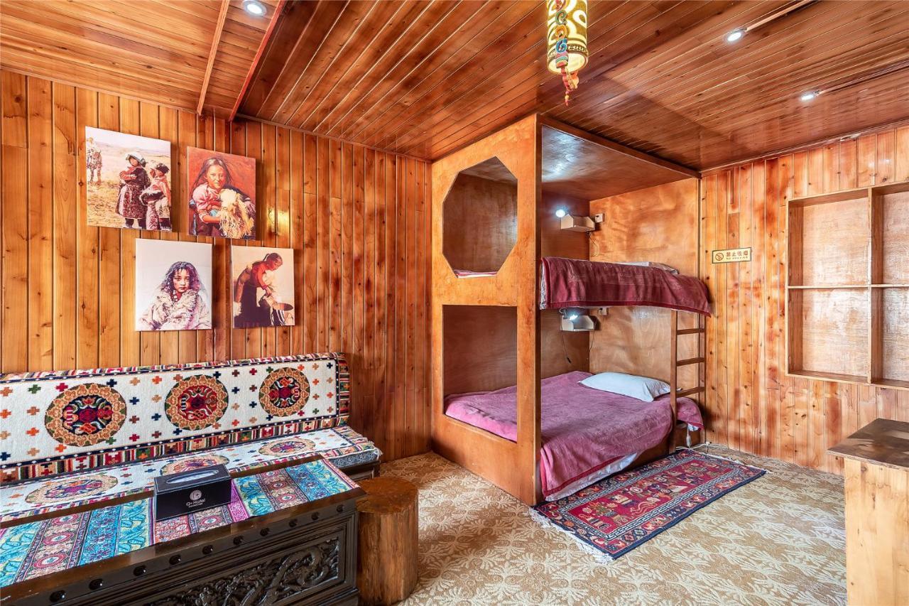 Yi'S Hostel Шангри-Ла Экстерьер фото